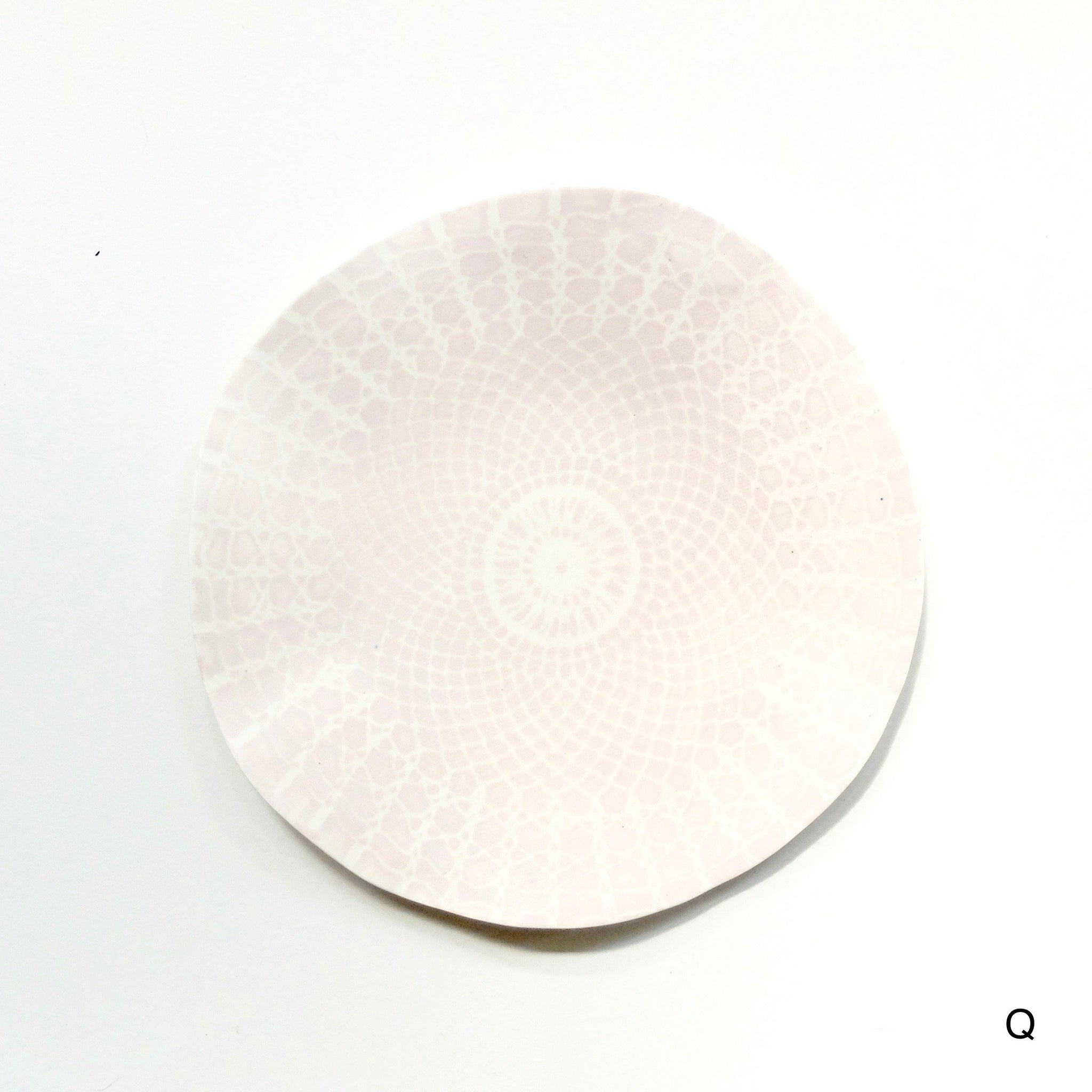 Fliff Carr lace plate
