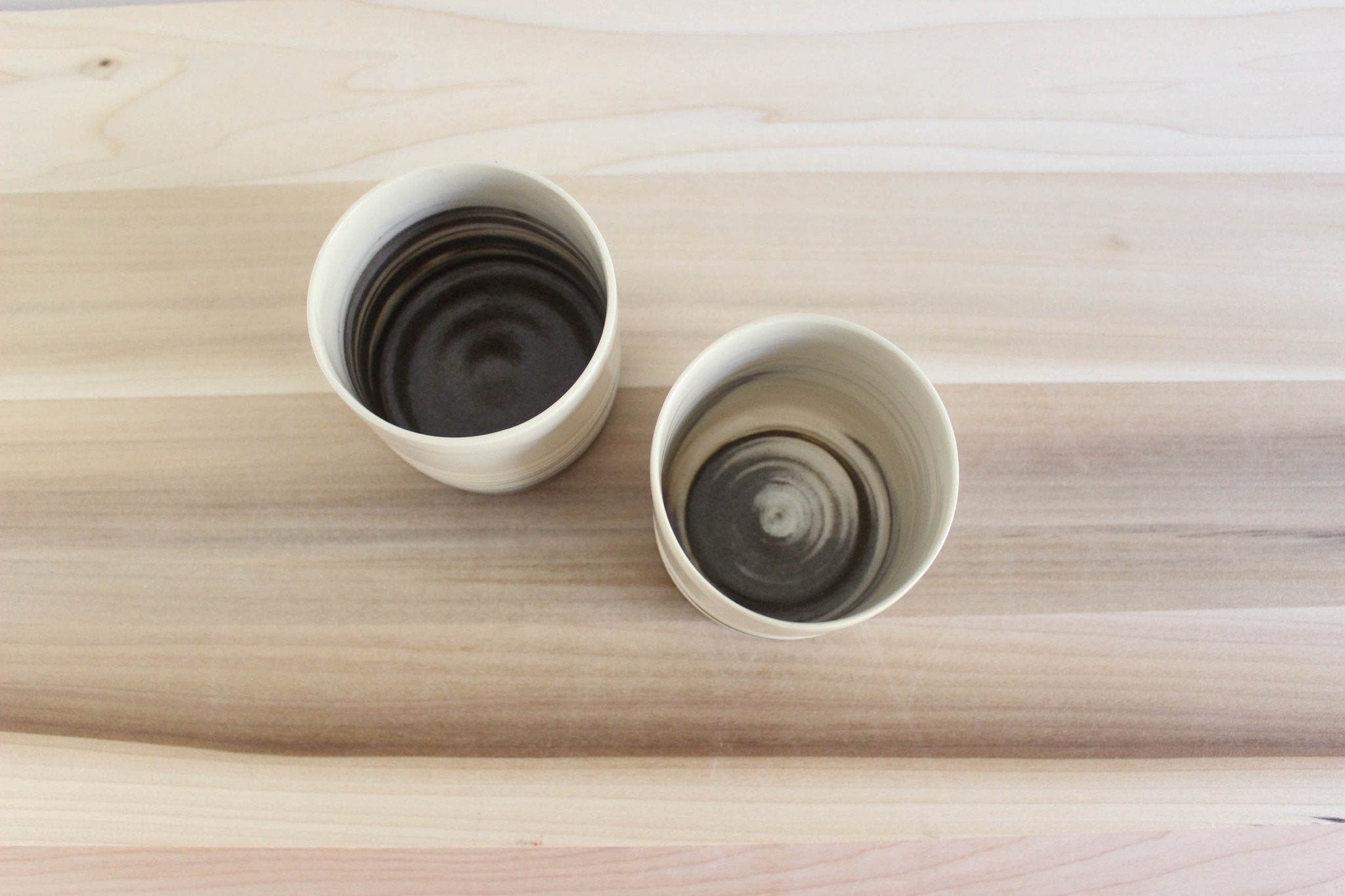 Straight sided STRATA cups, small, s/2 (set a)